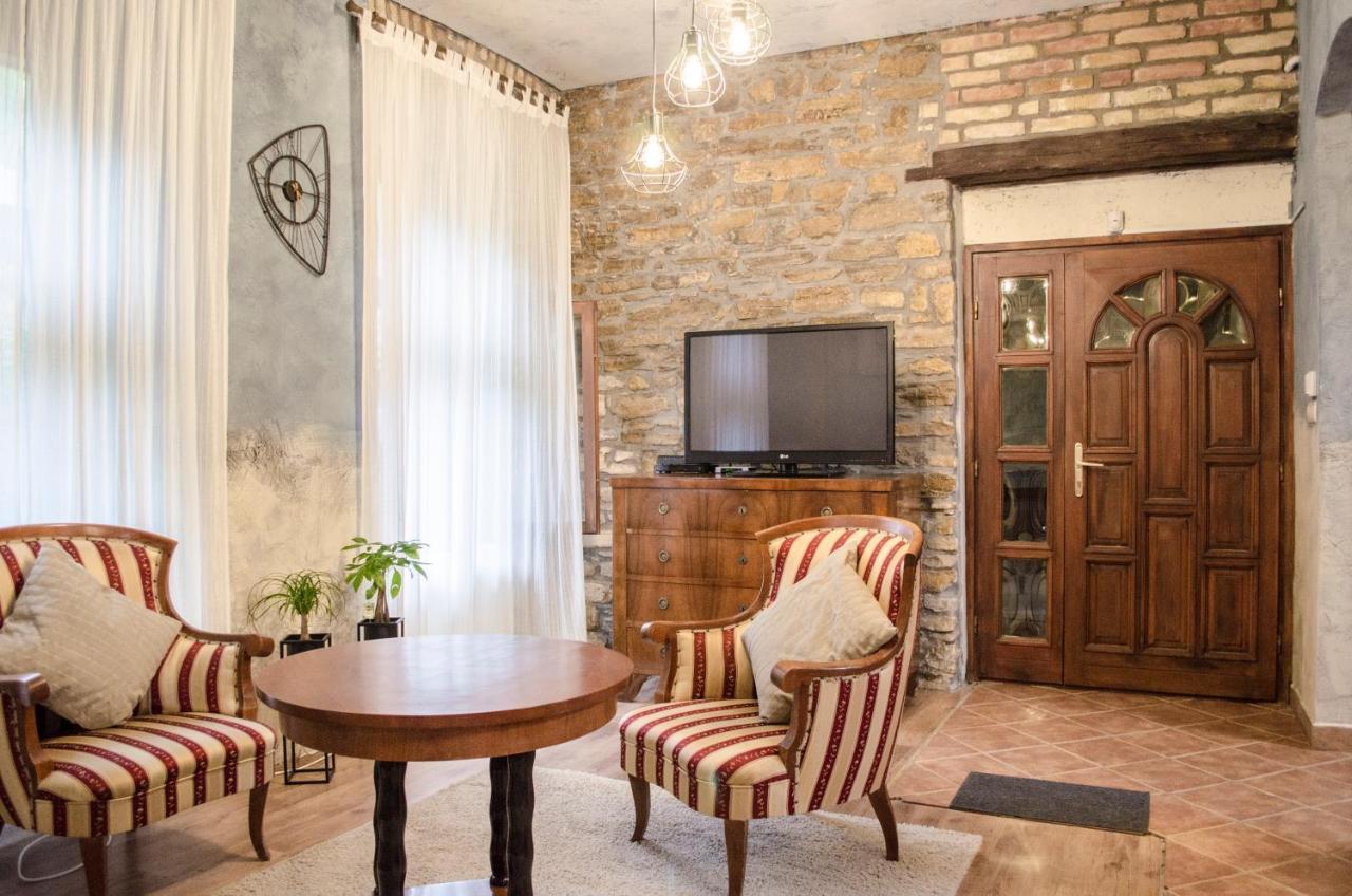 Apartamento Kőház Apartman Veszprém Exterior foto